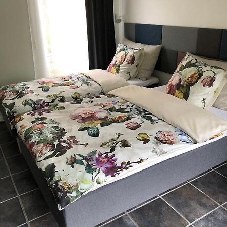 Fly B&B 斯基沃 外观 照片